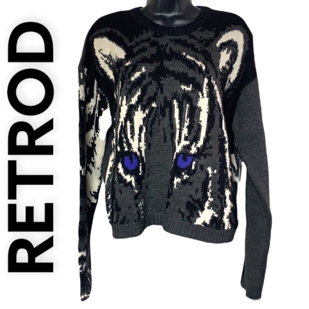 Retrod Grey With Tiger Print Logo Long Sleeve Knitted Sweater Size M